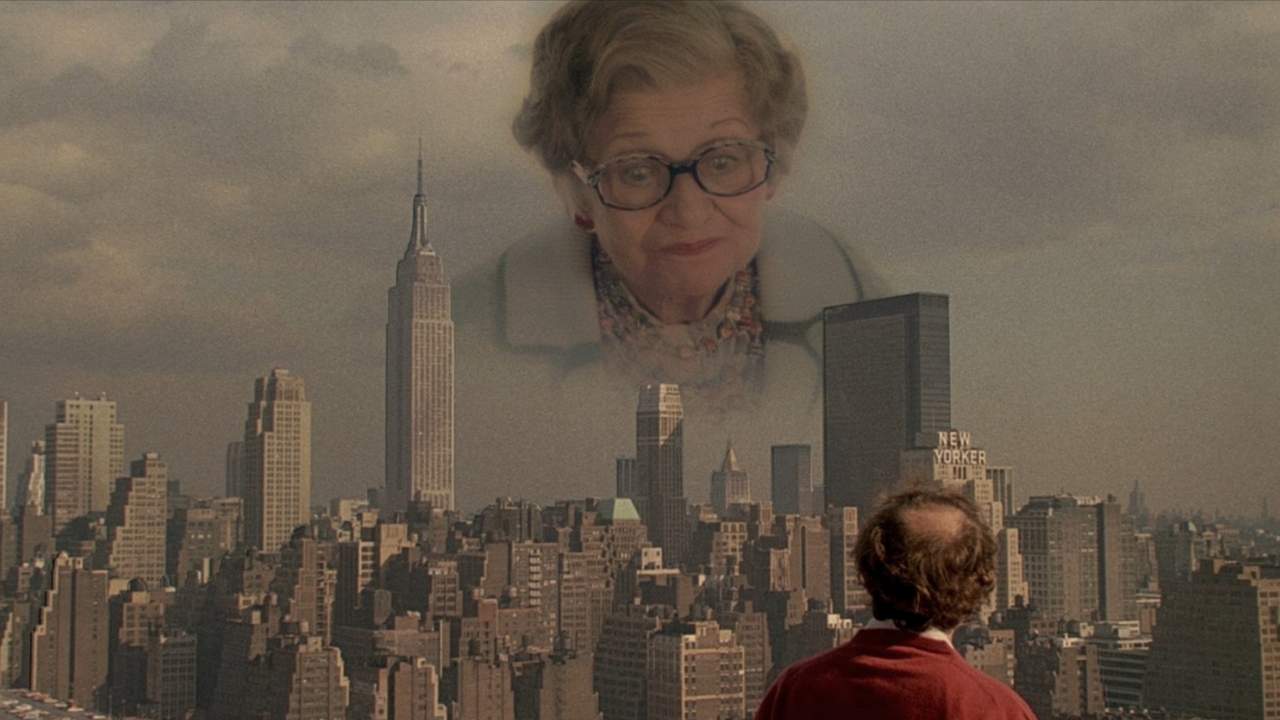 Mrs. Mills erscheint an New Yorks Himmel. Aus: Oedipus Wrecks - New York Stories (Allen 1989)